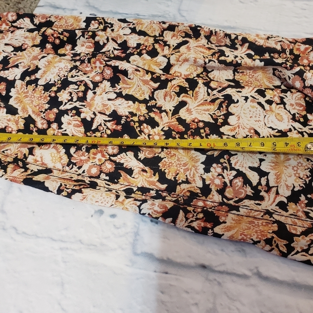 Anthropologie Floral Pants - Black and Cream - Picture 10 of 16
